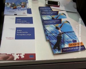 9c9fb79343cec5dd0d93f3b572185f75