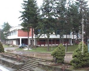 2500adbea25740e025bcce2dce1688ed