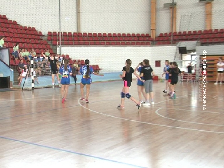 62e7adc667454a45426f1ac0cce22995