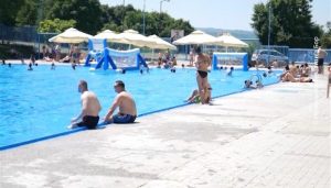 02072020_bazenzajecar