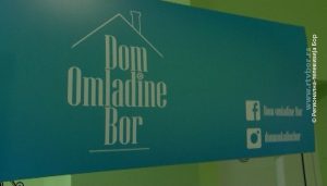 12082020_dom_mladih
