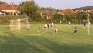 21092020_Fudbal_Slatina_Bor_vtr_off_24_8.avi.Still001
