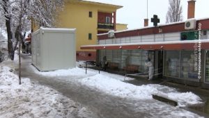 10122020_Kovid_ambulante_i_Dom_zdravlja_SNEG_vtr_off_9_12.mpg.Still001