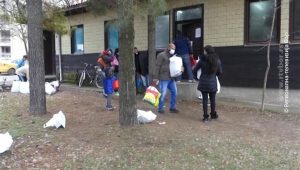13022021_Podela_paketa_Crveni_krst_ZAJECAR_vtr_off_13_2.avi.Still001
