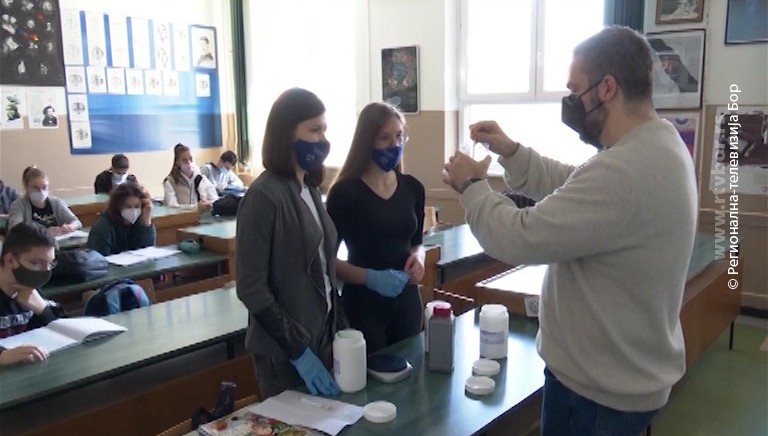 04052021_Mladen_Sljivovic_najbolji_edukator_ZAJECAR__vtr_off_3_5.avi.Still001