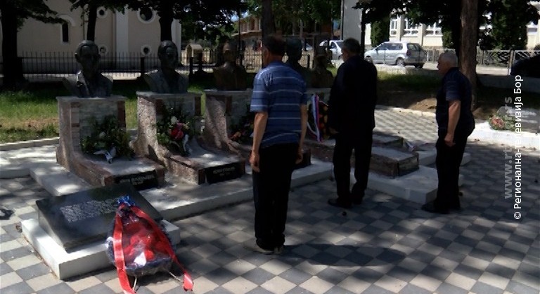 27052022_Polaganje_cveca_u_Zlotu_-_Ljilja_27_5.mpg.Still001