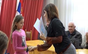 26092022_dodeljene_nagrade_najuspesnijim_ucenicima_boljevac