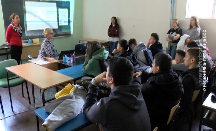 24042023_Vakcine_u_skoli