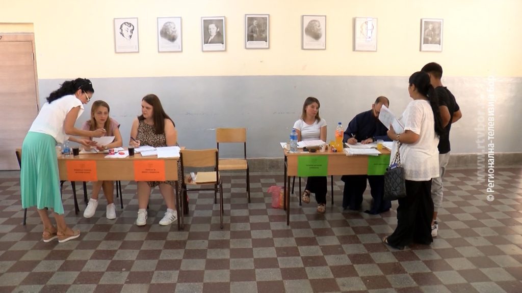 07072025_upis_u_srednje_skole