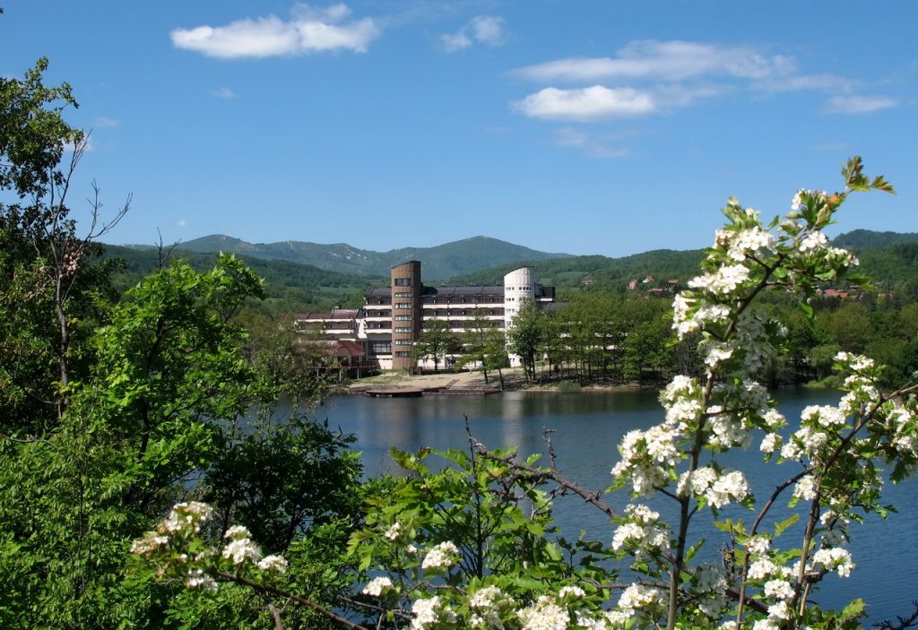 Hotel Jezero