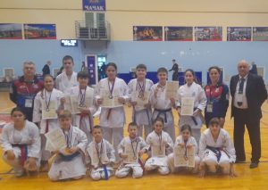 IMG-79cf9cdbbafc018f14ff613d2876bc75-V